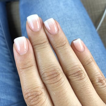 Modern Nails - Ombré dip nails - Nail Salons Near Me - Santa Barbara, California