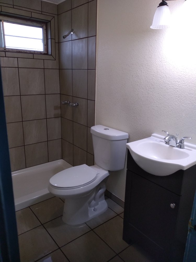 Slide of Universal Handyman Services