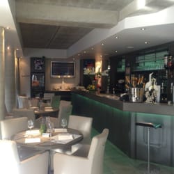 Eos Lounge