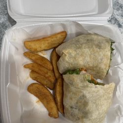 Two Chicks Sandwiches and Scoops - A few wedges and you have to pay more for them. Wasted money on this place.