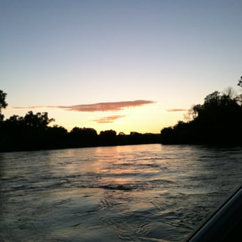 River Romance Cruises - Boat Charters Near Me - Redding, California