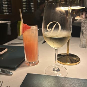 Daniel’s - Wine and mocktail - Steakhouses Near Me - Coral Gables, Florida