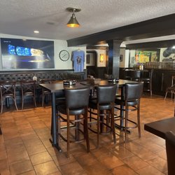 Leaf and Bean by Island Jim - Spacious interior