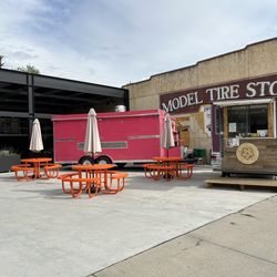Thimbleberry Smoothie - Thimbleberry Smoothie Co and Bunny Chow for trailers at the Catacombs Food Court!
