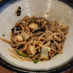 Yakisoba noodles