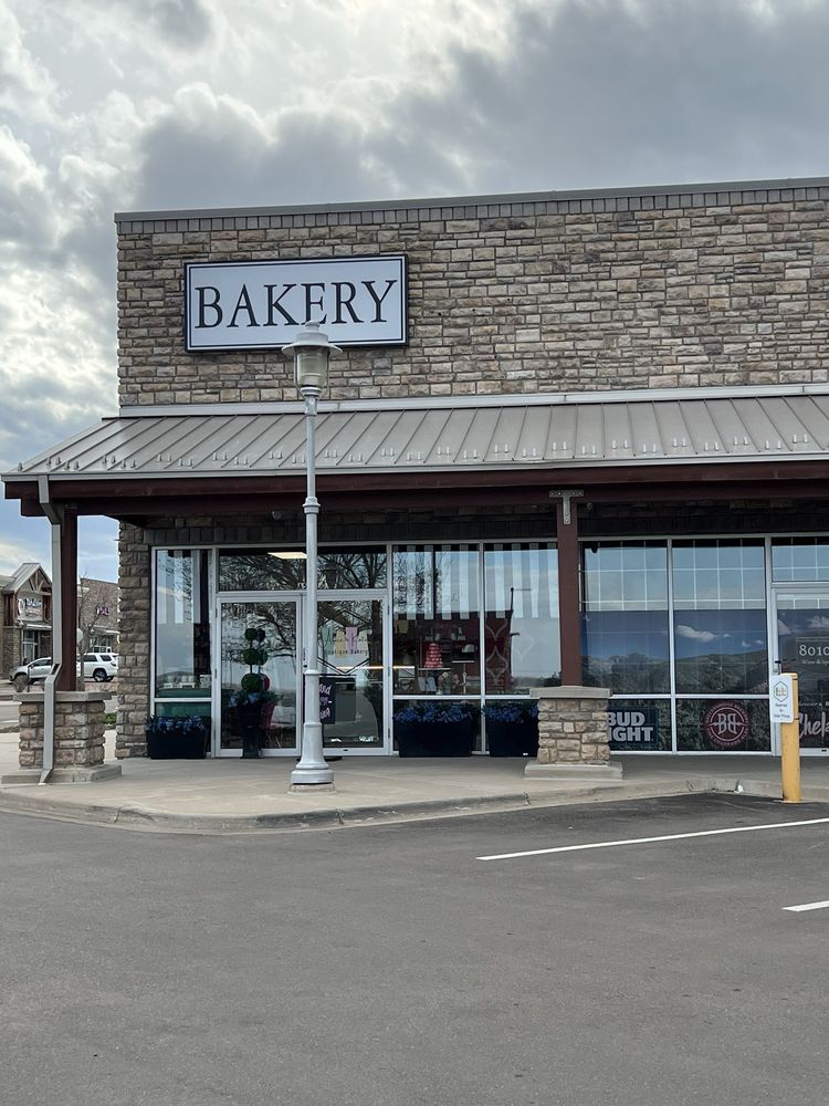 ALICE & KATE BAKERY Updated May 2024 572 Castle Pines Pkwy, Castle