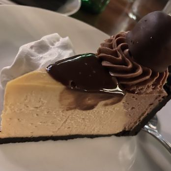 Gallo's on High - Buckeye Cheesecake - American Near Me - Columbus, Ohio