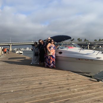 Boat And Bottle - Boat Tours Near Me Boat And Bottle - Boat Tours Near Me