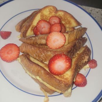 The Yolk Brunch House - Diners Near Me - St. Clair Shores, Michigan The Yolk Brunch House - Diners Near Me - St. Clair Shores, Michigan