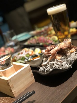 楽 Tanoshi Japanese Tapas and Sake Bar by null
