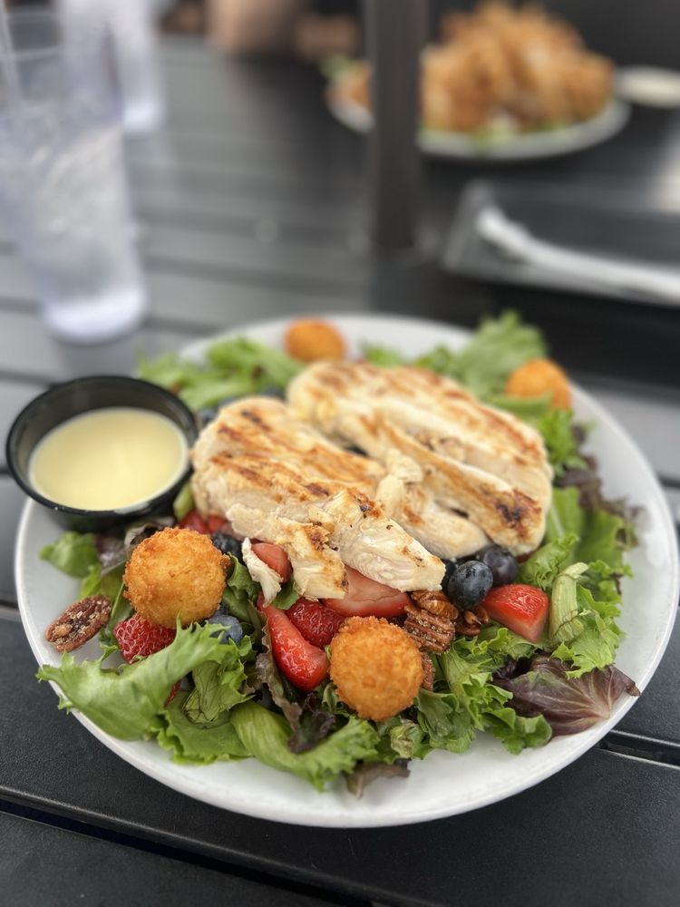 Wood and Iron Gameday Restaurant and Bar