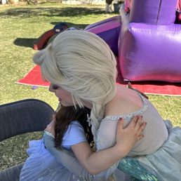 Elsa and my daughter! Elsa and my daughter!