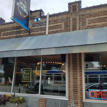 Chicago's Taste Authority - Minneapolis - Taste the difference - Pizza Near Me - Minneapolis, Minnesota
