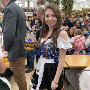 Oktoberfest - Fun Fair Near Me - Munich, BY Oktoberfest - Fun Fair Near Me - Munich, BY