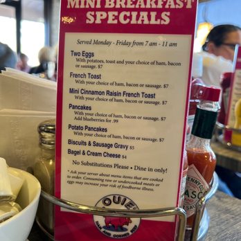 Louies Ham and Cornbeef - American Near Me - Mount Clemens, Michigan Louies Ham and Cornbeef - American Near Me - Mount Clemens, Michigan