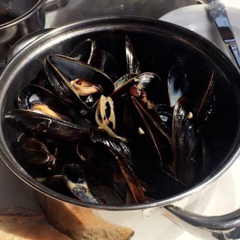 Rat's Restaurant - Mussels - French Near Me - Hamilton, New Jersey