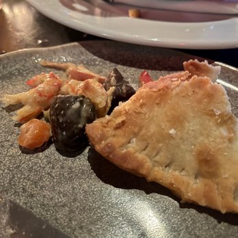 Fixe Austin's Southern House - Slice of the Lobster & Crawfish Pot Pie - Southern Near Me - Austin, Texas