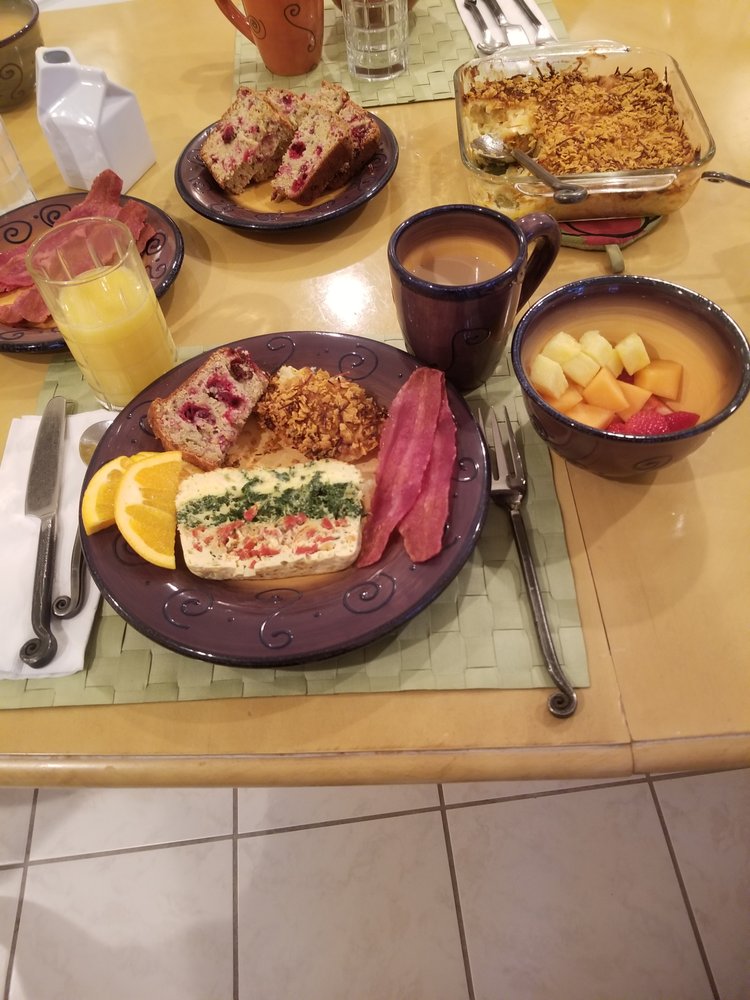 GASLIGHT BED & BREAKFAST 10 Reviews 3652 Middleton Ave, Cincinnati, Ohio Hotels Phone