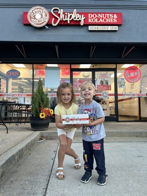 Shipley Do-Nuts Keith Bridge by null