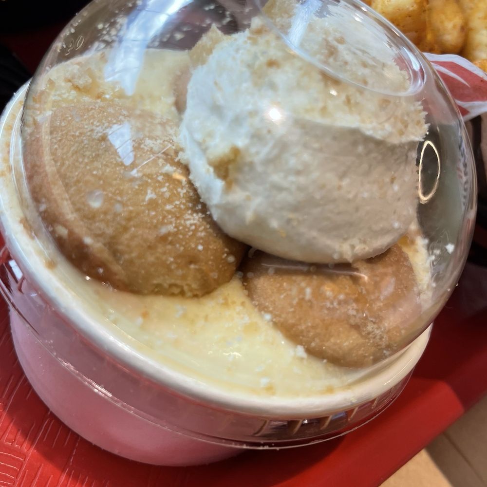 Howlin' Ray's - Banana pudding - Southern Near Me - Pasadena, California