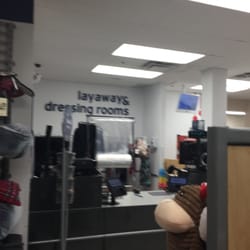 Marshalls - Brockton Marshalls -- Westgate Mall : 544 Westgate Drive, Brockton Interior