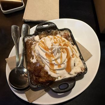 Von's 1000Spirits - Burgers Near Me - Woodinville, Washington