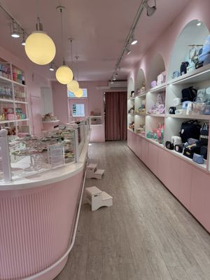 clover store l.jpg
