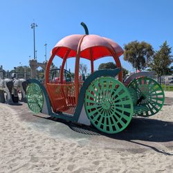 San Martin Park - Pumpkin carriage in the playground
