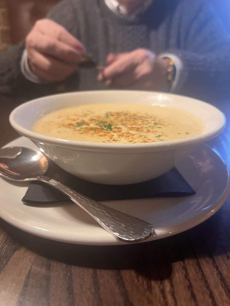 The Elephant & Octopus Logo