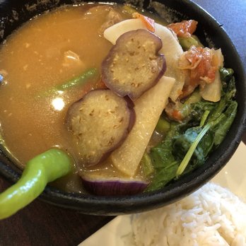 Max's Restaurant - Bloomfield - pork sinigang - Filipino Near Me - Bloomfield, New Jersey Max's Restaurant - Bloomfield - pork sinigang - Filipino Near Me - Bloomfield, New Jersey