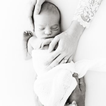 Michelle Popp Photography - Our new little love! - Session Photography Near Me Michelle Popp Photography - Our new little love! - Session Photography Near Me