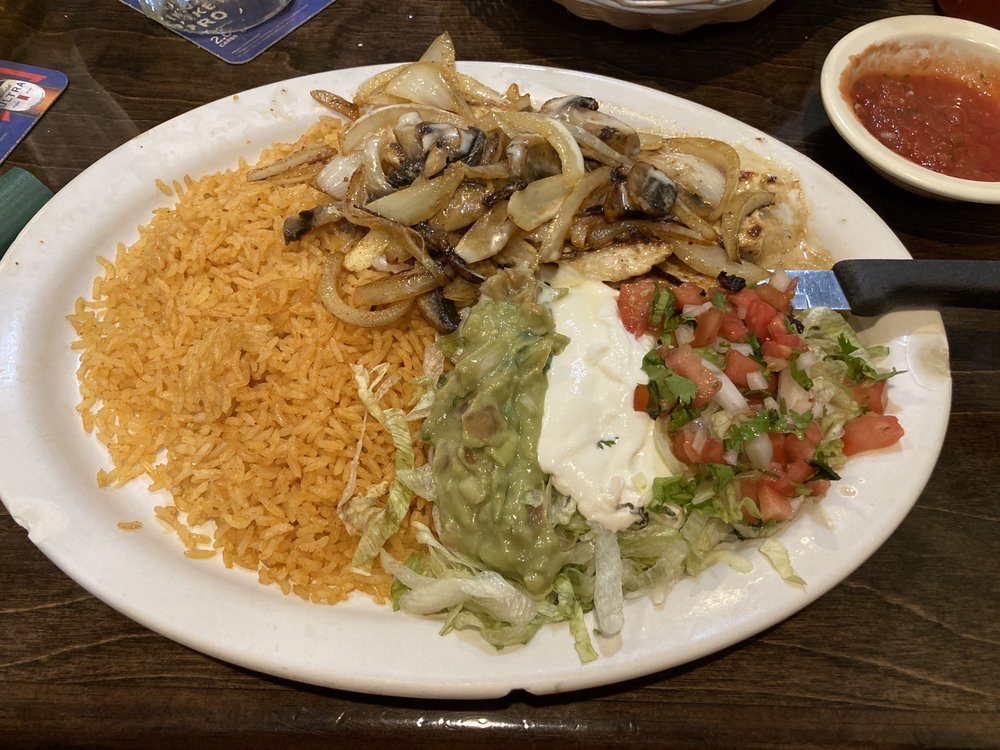 Pepe's Mexican Grill Logo