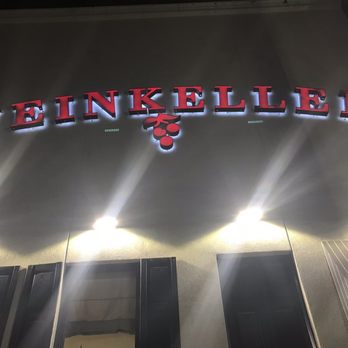 Weinkeller - Wine Bars Near Me - Niagara Falls, Ontario