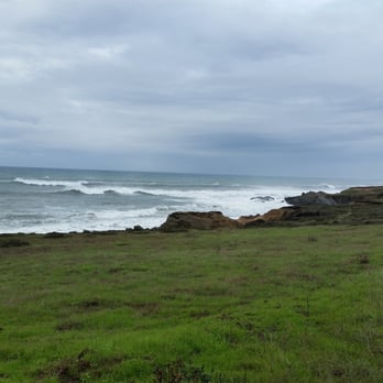 Harmony Headlands State Park - The view from the end. - Parks Near Me - Cayucos, California