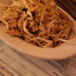 Chicken Pad Thai Chicken Pad Thai