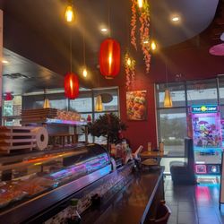 Umami Japanese Cuisine - Inside