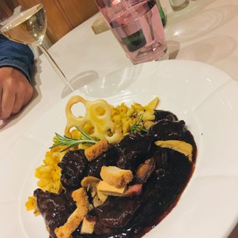 Restaurant Sternen - Hirschpfeffer - Swiss Food Near Me - Buochs, NW Restaurant Sternen - Hirschpfeffer - Swiss Food Near Me - Buochs, NW