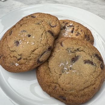 RH Rooftop Restaurant at RH Dallas - Cookies - American Near Me - Dallas, Texas