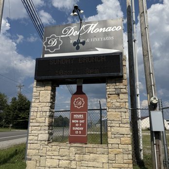 DelMonaco Winery - Venues & Event Spaces Near Me - Baxter, Tennessee DelMonaco Winery - Venues & Event Spaces Near Me - Baxter, Tennessee