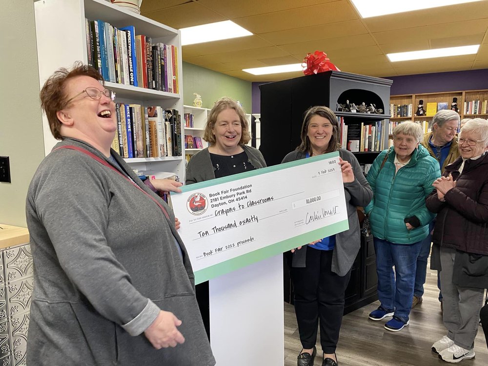 Rabbit Hole Books Logo