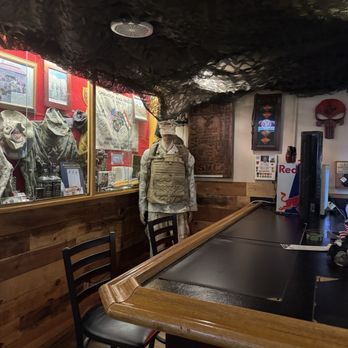 Leatherneck Club - Pubs Near Me - Las Vegas, Nevada