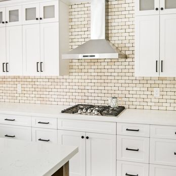 Green Palm Construction - Kitchen & Bath Near Me - Miami, Florida Green Palm Construction - Kitchen & Bath Near Me - Miami, Florida