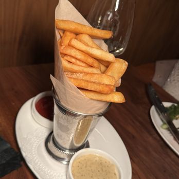 The Arthur J - Beef Fat Fries - Steakhouses Near Me - Manhattan Beach, California