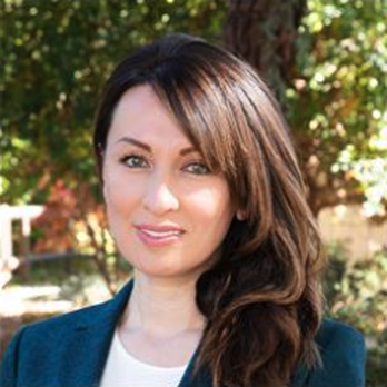 Veronica Avelar - RE/MAX GOLD - Real Estate Agents Near Me - Pacifica, California
