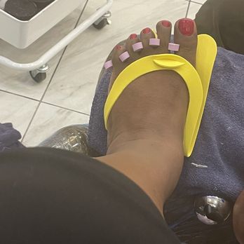 Valentino Nail Bar - Dull polish - Nail Salons Near Me - Charlotte, North Carolina