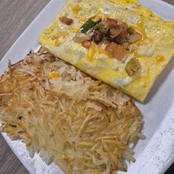 Baders Cafe - 3 egg veggie omelet with hash browns