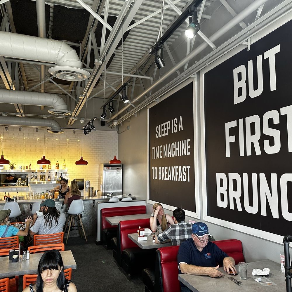 Ruperts at the Edge - Dining room - Breakfast & Brunch Near Me - Edgewater, Colorado Ruperts at the Edge - Dining room - Breakfast & Brunch Near Me - Edgewater, Colorado
