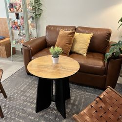 Crepe Time Cafe - Seating area