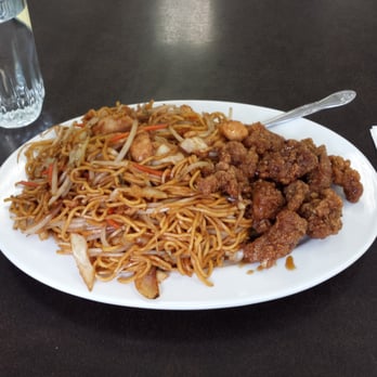 Dragon Village Restaurant - Massive 5.60 lunch special. - Chinese Near Me - Surrey, British Columbia Dragon Village Restaurant - Massive 5.60 lunch special. - Chinese Near Me - Surrey, British Columbia