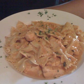 Renato's - Salmon Pasta w/ Vodka Sauce - Pizza Near Me - Westminster, California